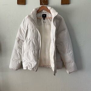 H&M White Puffer Jacket with High Collar and Sleek Finish
